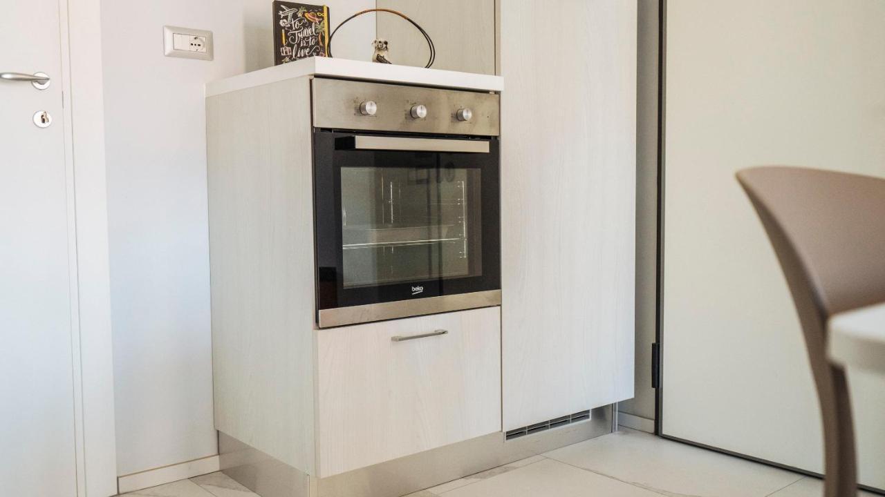 Maison Olga - Incantevole Nuovo Trilocale Vista Mare Con Parcheggio Borghetto Santo Spirito Ngoại thất bức ảnh